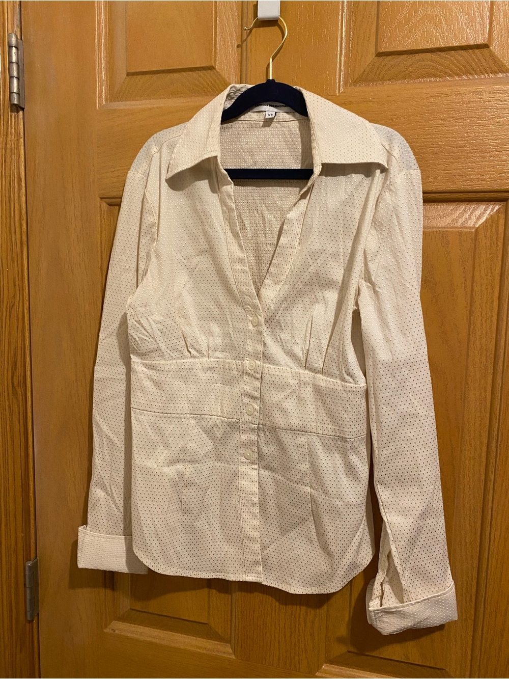 Express  Design Studio Cream Button-Up Long Sleeve Blouse